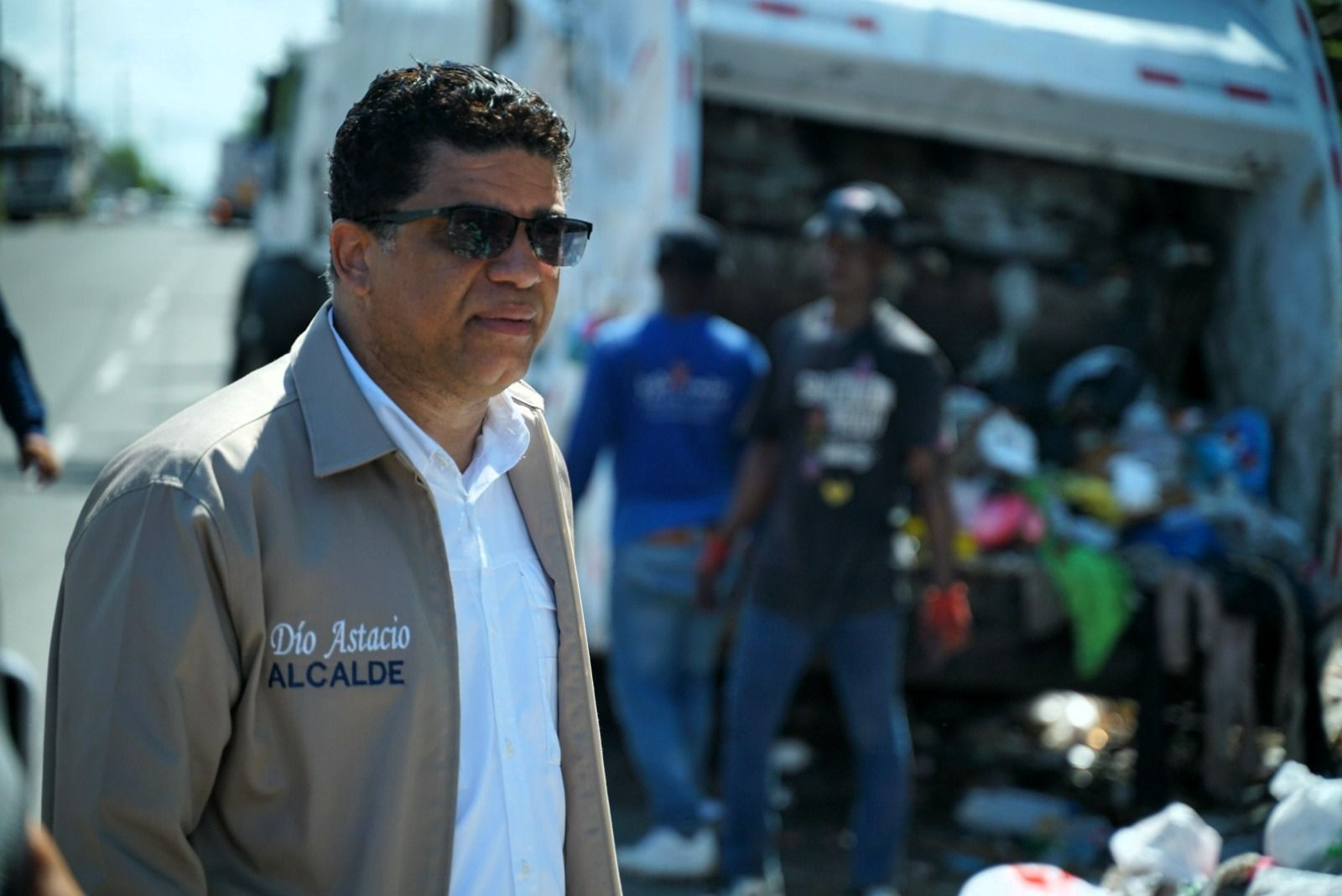 Programa guerra contra la basura llega a Invivienda y elimina 30 vertederos