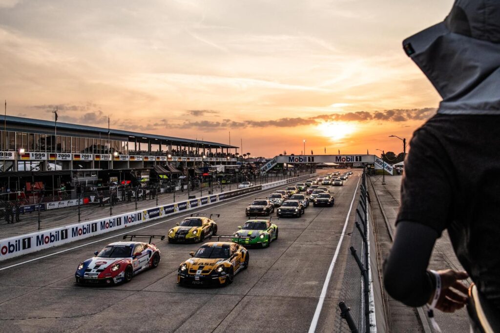 Piloto dominicano Jimmy Llibre compite en campeonato Porsche Carrera Cup North América 2024