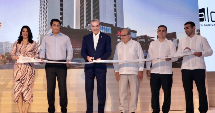 Ministro de Turismo anuncia presidente Abinader construirá primer Centro de Convenciones de Santo Domingo