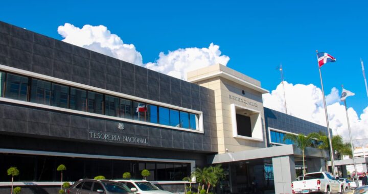 Tesorería Nacional logra puntuación de 96.43% en Sistema Nacional de Contrataciones Públicas