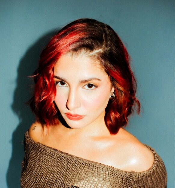 Valentina se prepara para el verano con “2 traguitos, y tú?