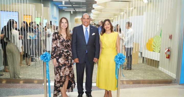 Humano Seguros inaugura nueva oficina de servicios en Blue Mall