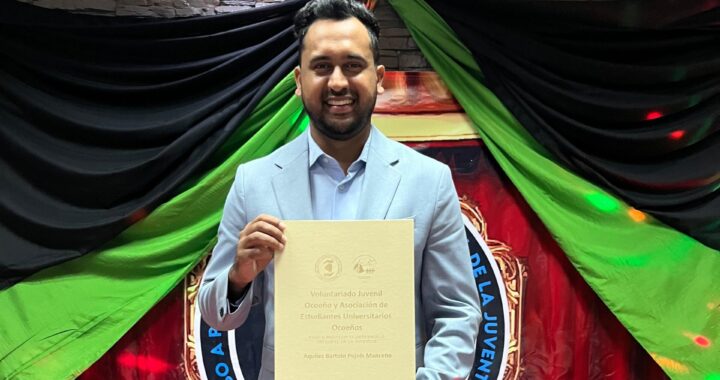 Reconocen como joven orgullo ocoeño al periodista Andy Pujols