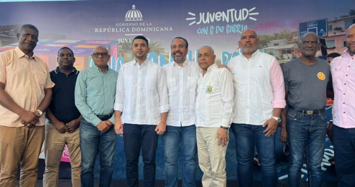 Ministerio de Juventud lanza proyecto “Una cancha pa’ mi barrio” para transformar comunidades a través del deporte