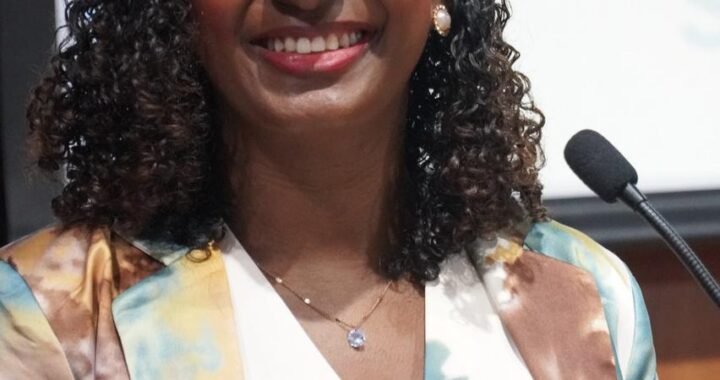 Directora de Raíz Climática es invitada como panelista a cumbre de sostenibilidad en Columbia University