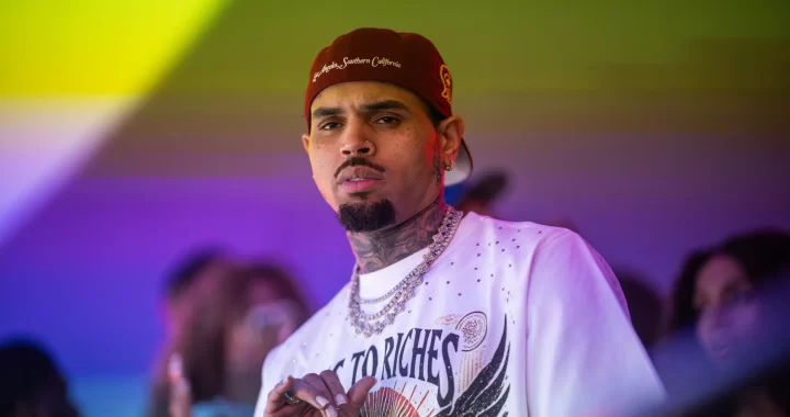 Chris Brown admite culpabilidad tras altercado en club nocturno de Londres