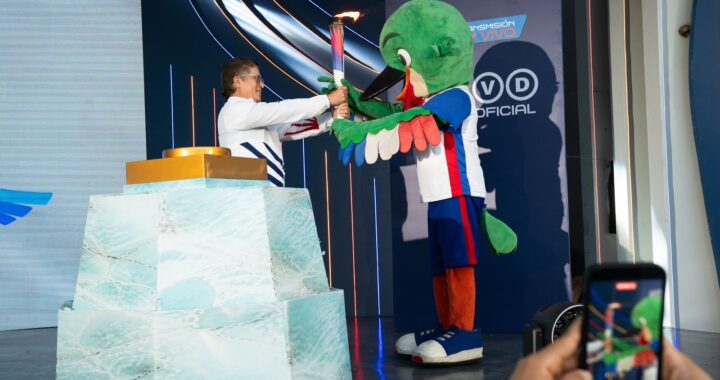 “Una chispa que encendió la historia”: la Antorcha de Santo Domingo 2026 llega a RTVD, el canal que hará vibrar a todo un país