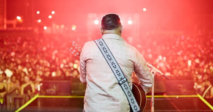 Joe Veras conquista Higüey durante segunda parada del Festival Presidente